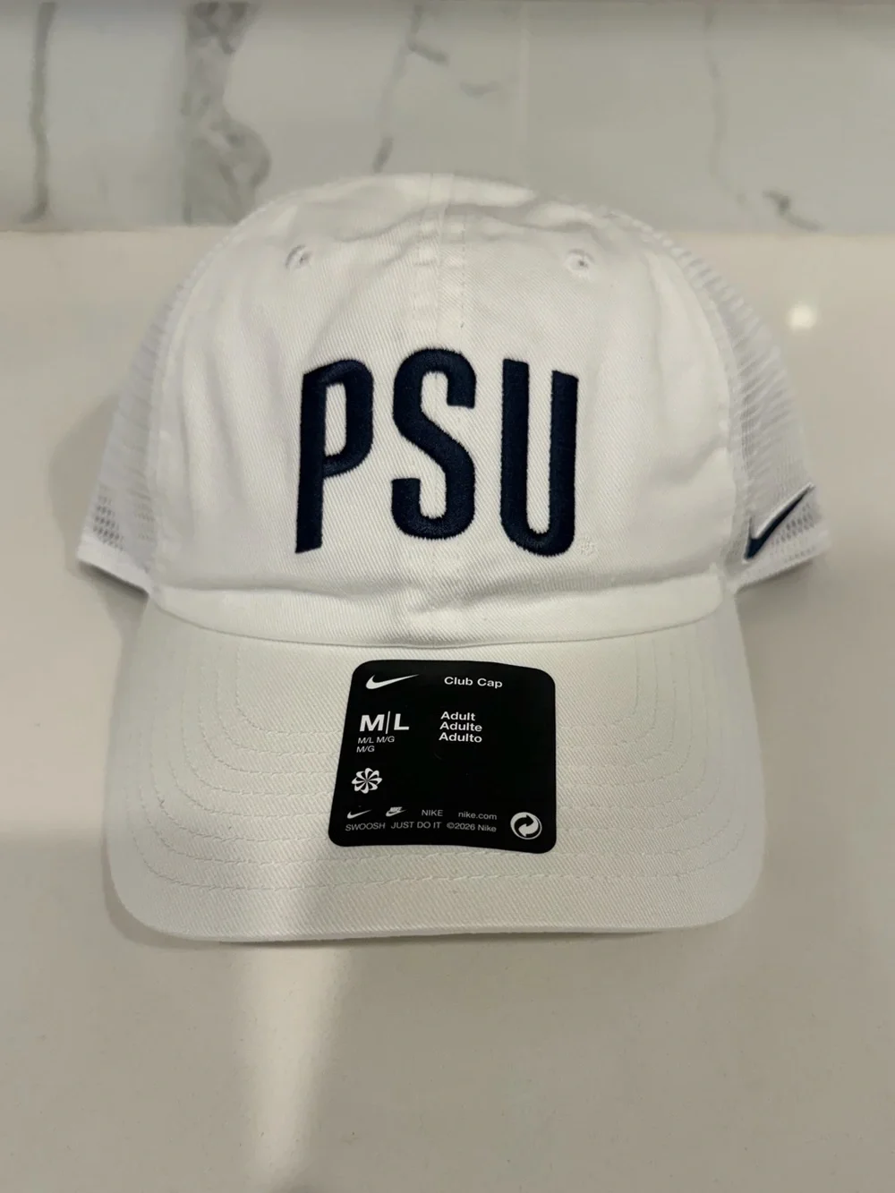 Nike Penn State Nittany Lions PSU White Mesh Back Club Cap Hat Men’s M/L NCAA